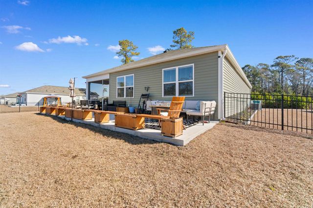 147 Cassina Dr., Longs, SC 29568