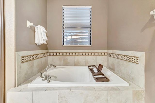 1424 WEXFORD WAY, Davenport, FL 33896