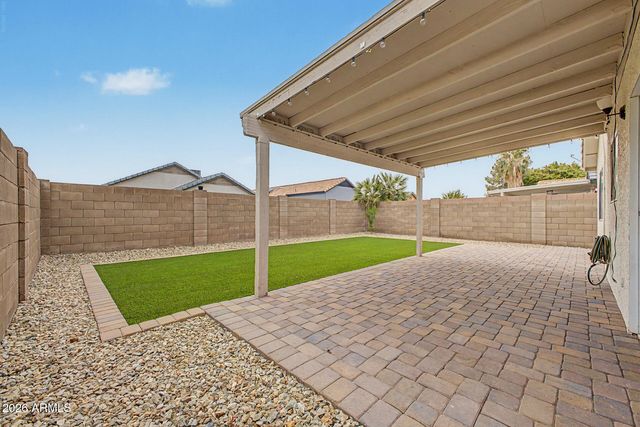 3035 W COVEY Lane, Phoenix, AZ 85027