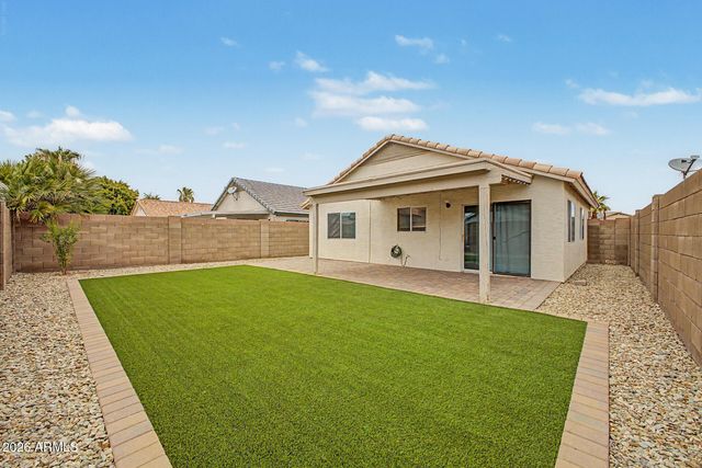 3035 W COVEY Lane, Phoenix, AZ 85027