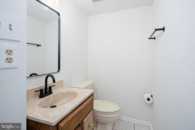 10805 SIR BARTON CIR, Damascus, MD 20872