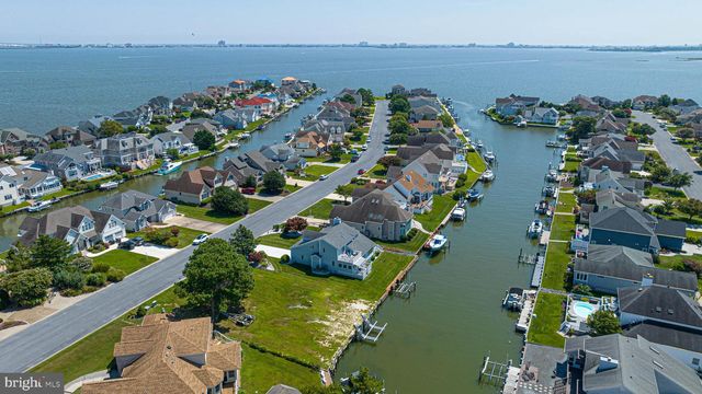 4 LESLIE MEWS, Ocean Pines, MD 21811