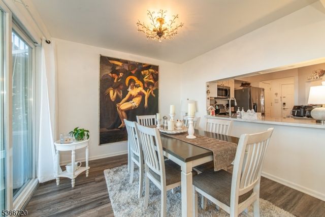 19 Crystal Ln 19, Paterson City, NJ 07501