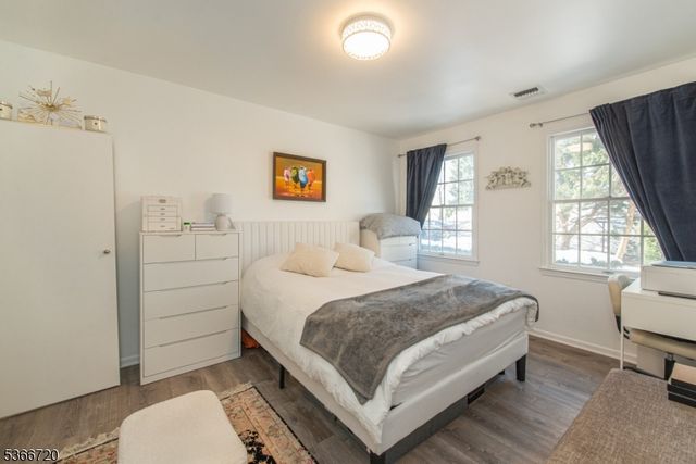 19 Crystal Ln 19, Paterson City, NJ 07501