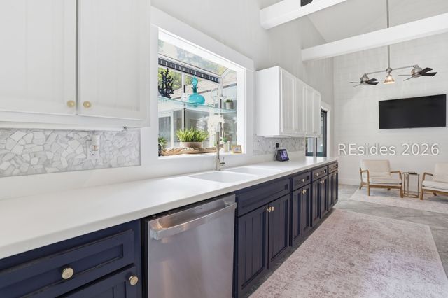 9 Timber Ln, Hilton Head Island, SC 29926