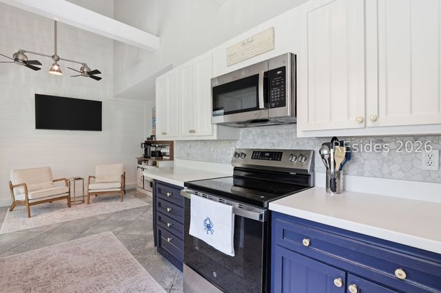 9 Timber Ln, Hilton Head Island, SC 29926