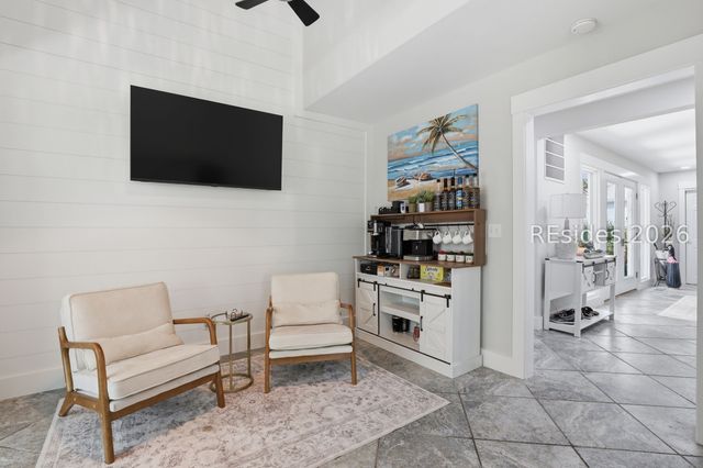 9 Timber Ln, Hilton Head Island, SC 29926