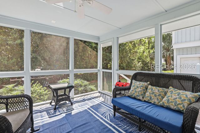 9 Timber Ln, Hilton Head Island, SC 29926