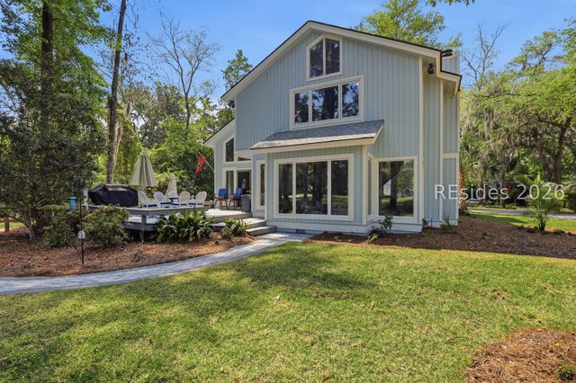9 Timber Ln, Hilton Head Island, SC 29926