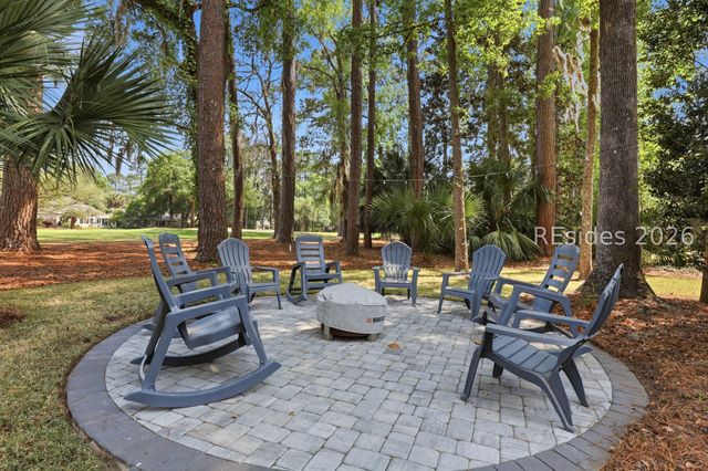 9 Timber Ln, Hilton Head Island, SC 29926