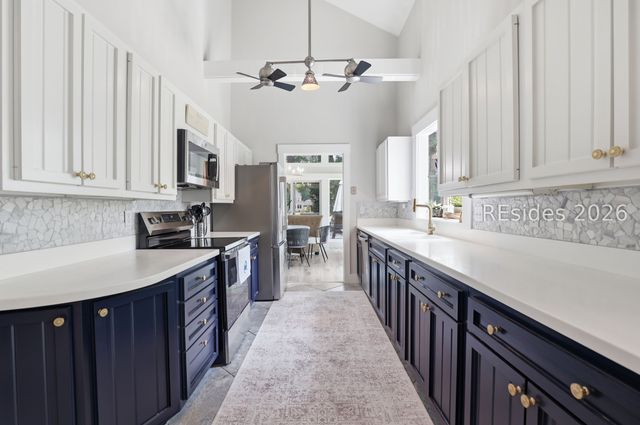 9 Timber Ln, Hilton Head Island, SC 29926