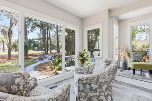 9 Timber Ln, Hilton Head Island, SC 29926