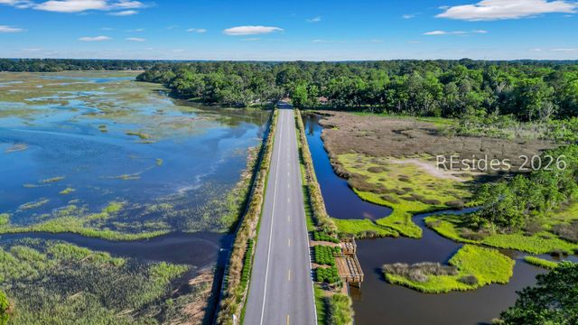 9 Timber Ln, Hilton Head Island, SC 29926