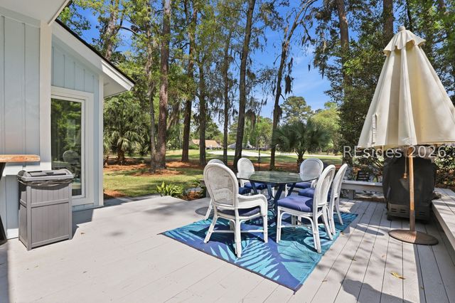 9 Timber Ln, Hilton Head Island, SC 29926