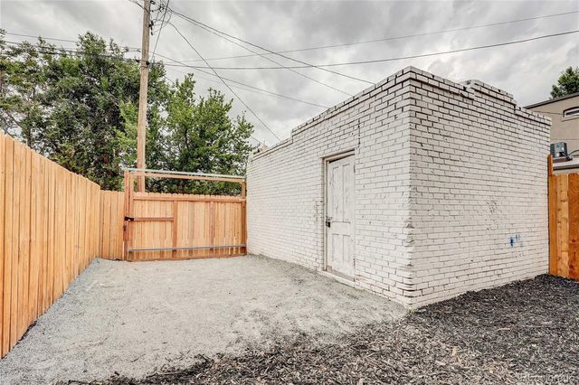 1036 W 9th Avenue, Denver, CO 80204