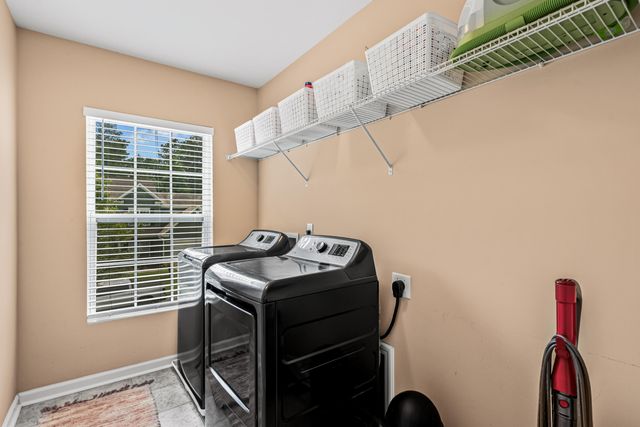 8518 Marsh Overlook, North Charleston, SC 29420