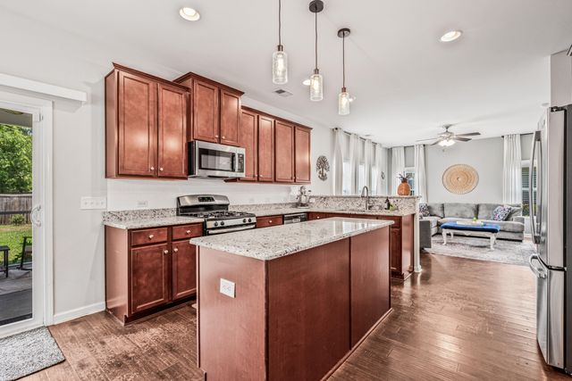 8518 Marsh Overlook, North Charleston, SC 29420