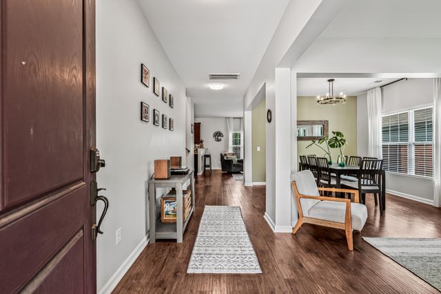 8518 Marsh Overlook, North Charleston, SC 29420