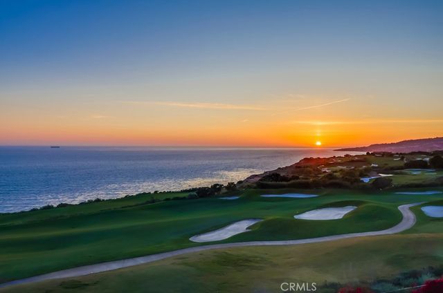 3200 La Rotonda Drive 405, Rancho Palos Verdes, CA 90275