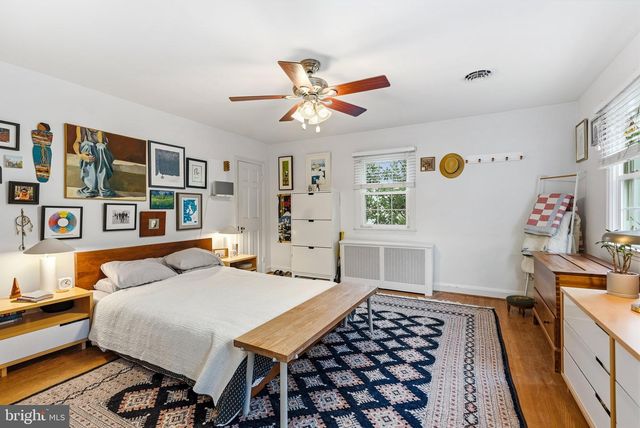 906 GREENLEIGH, Baltimore, MD 21212