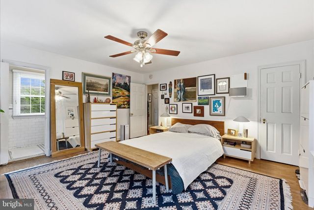 906 GREENLEIGH, Baltimore, MD 21212