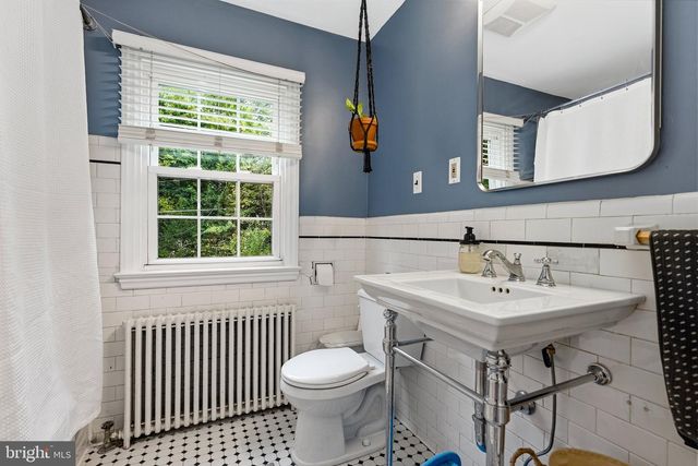 906 GREENLEIGH, Baltimore, MD 21212