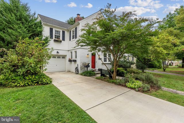 906 GREENLEIGH, Baltimore, MD 21212