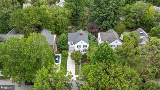 906 GREENLEIGH, Baltimore, MD 21212