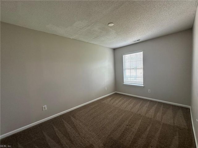5042 Kemps Lake DR, Virginia Beach, VA 23462