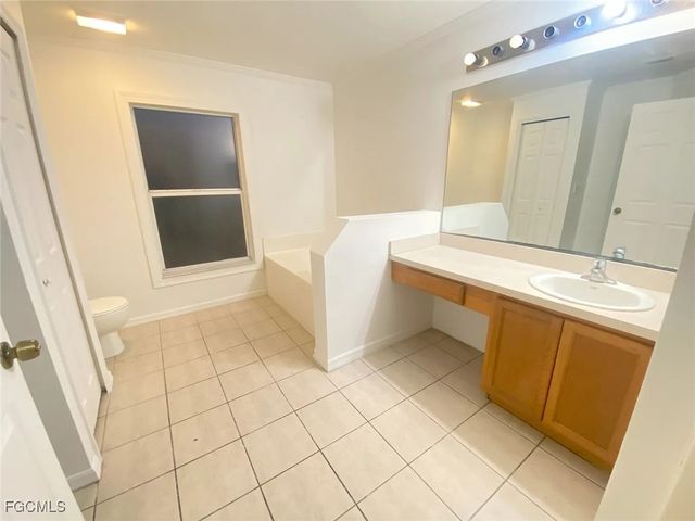 222 Aurora AVE S, Lehigh Acres, FL 33974