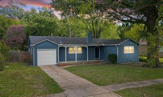 1710 N Old Manor, Wichita, KS 67208