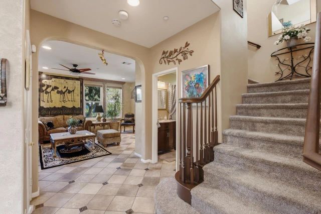 3320 Wild Oak Ln, Escondido, CA 92027