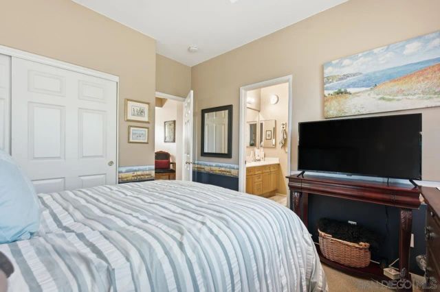 3320 Wild Oak Ln, Escondido, CA 92027
