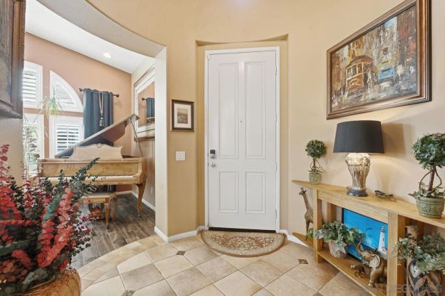 3320 Wild Oak Ln, Escondido, CA 92027