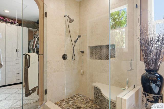 3320 Wild Oak Ln, Escondido, CA 92027