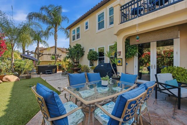 3320 Wild Oak Ln, Escondido, CA 92027