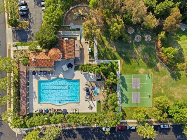 3320 Wild Oak Ln, Escondido, CA 92027