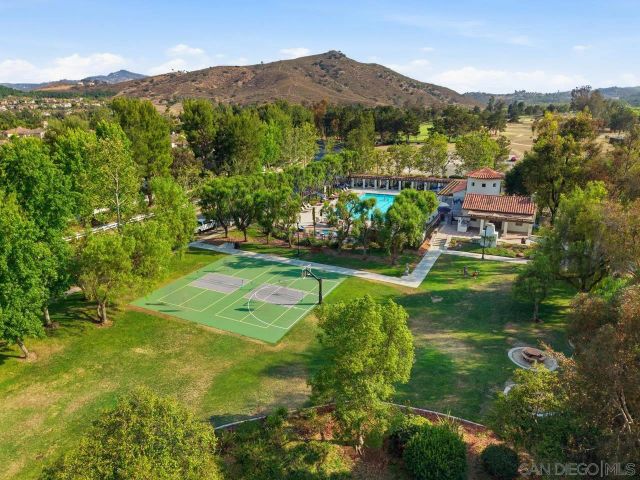 3320 Wild Oak Ln, Escondido, CA 92027