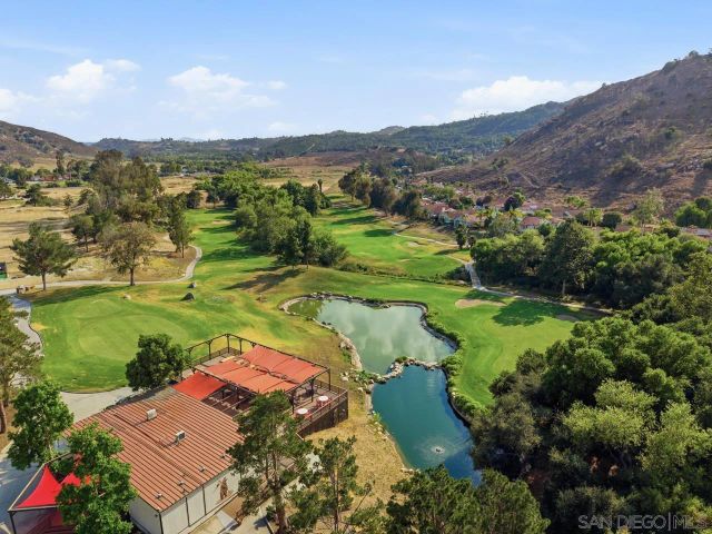 3320 Wild Oak Ln, Escondido, CA 92027