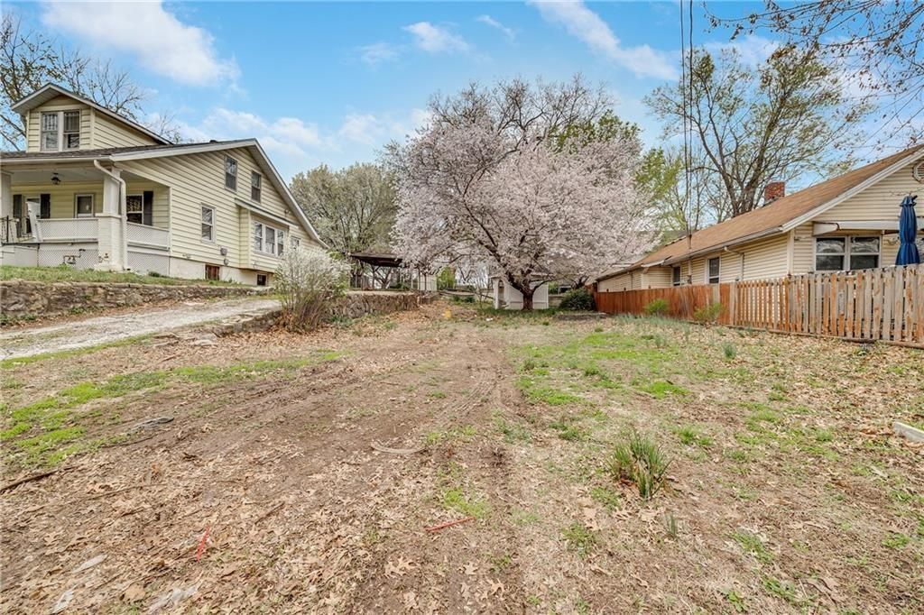 8414 Independence Avenue, Kansas City, MO 64125