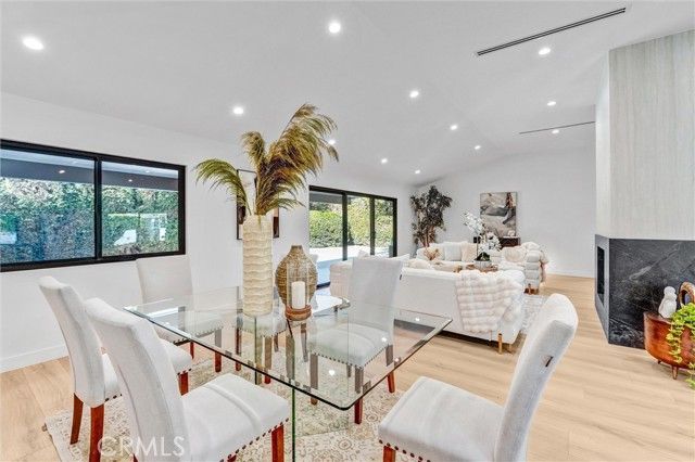 6847 Katherine, Van Nuys (los Angeles), CA 91405