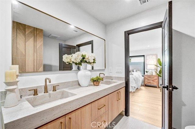 6847 Katherine, Van Nuys (los Angeles), CA 91405