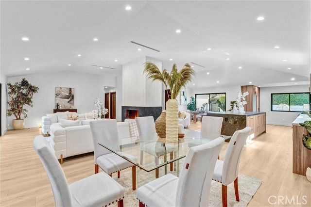 6847 Katherine, Van Nuys (los Angeles), CA 91405