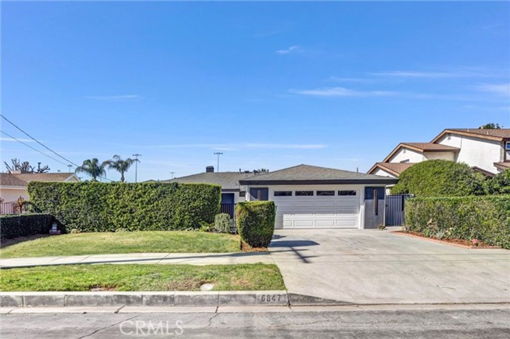 6847 Katherine, Van Nuys (los Angeles), CA 91405
