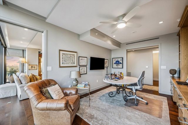 3433 Westheimer Road 706, Houston, TX 77027