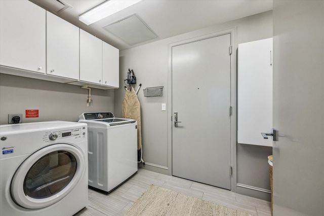 3433 Westheimer Road 706, Houston, TX 77027
