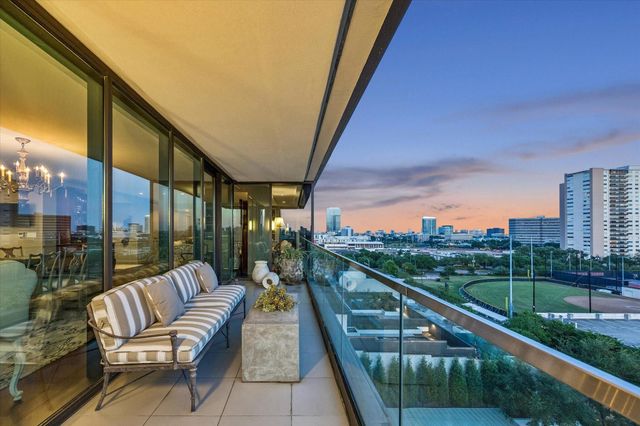 3433 Westheimer Road 706, Houston, TX 77027