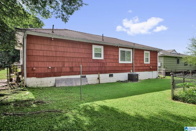 1633 18TH STREET SW, Birmingham, AL 35211