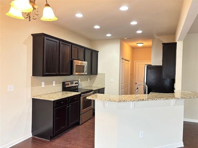1012 Haley Woods Court, Lawrenceville, GA 30043
