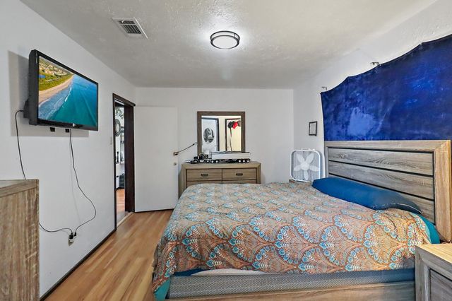 111 Grantham Road, Baytown, TX 77521